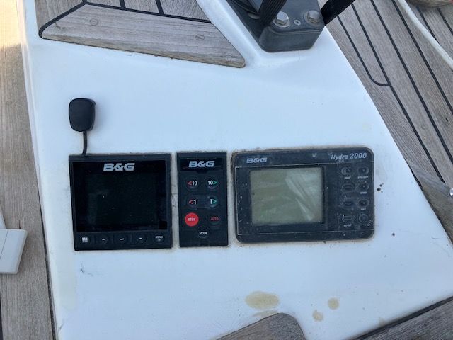 slider 10 J Boats  J 44